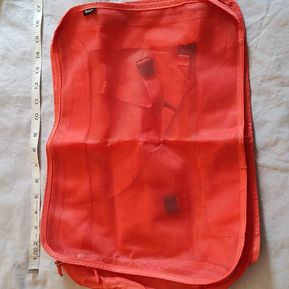 Packing Cubes Travel Bundle Collapsible Water Bottle & Silicone Bottle Covers - Picture 11 of 16